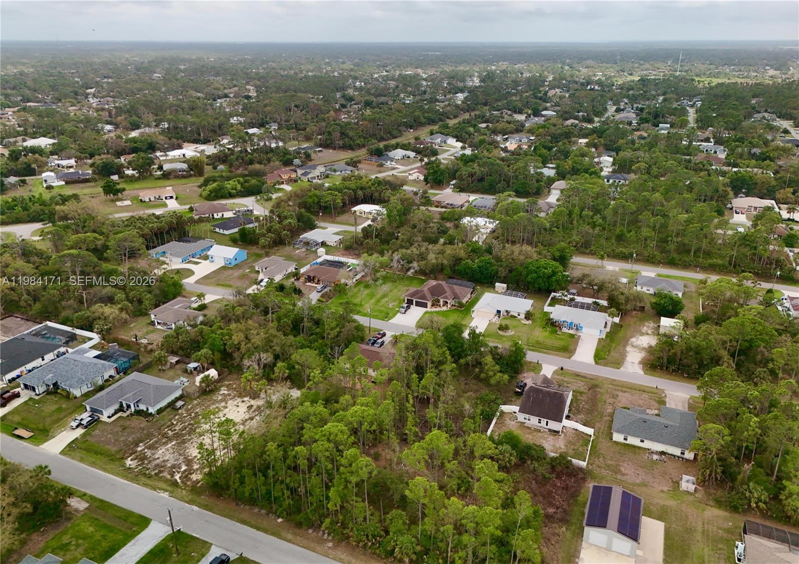 PORT CHARLOTTE - Land