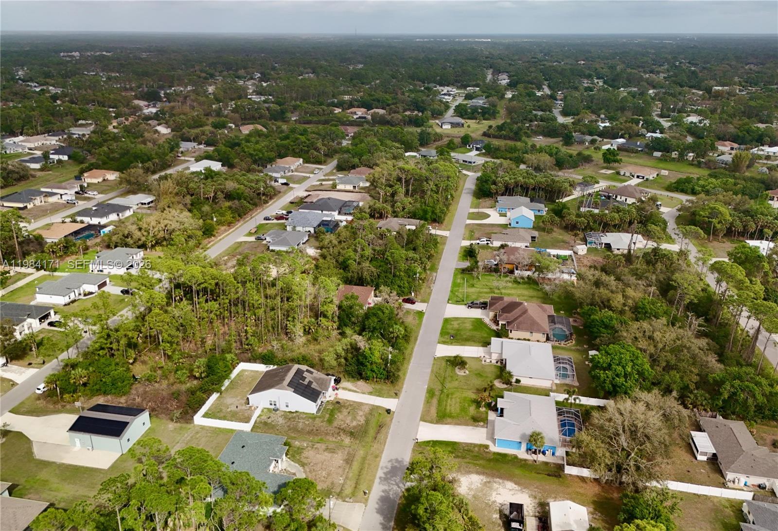 PORT CHARLOTTE - Land