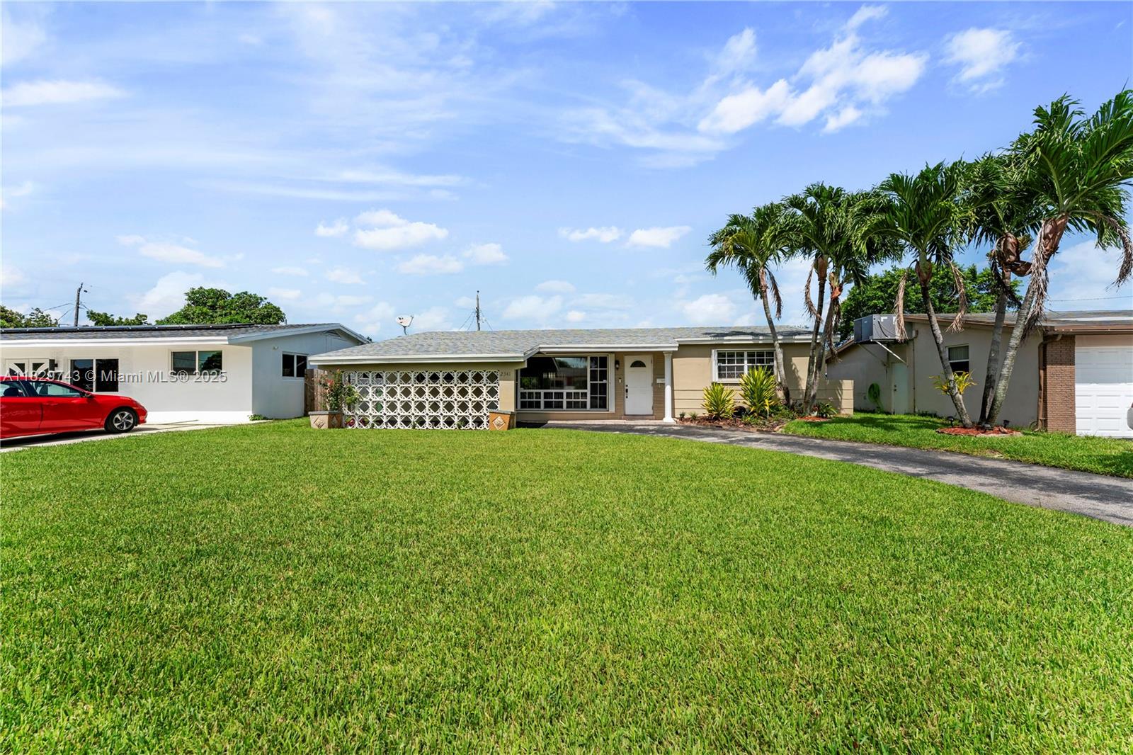 2341 Riviera Dr