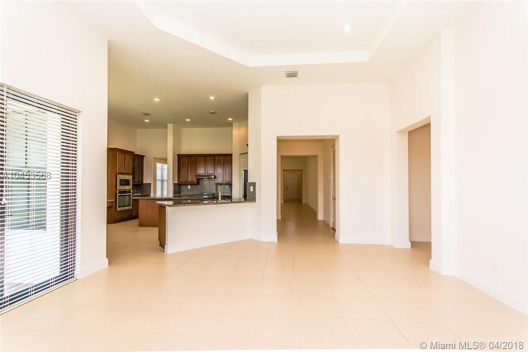 MONTERRA PLAT 175-155 B - Residential Lease