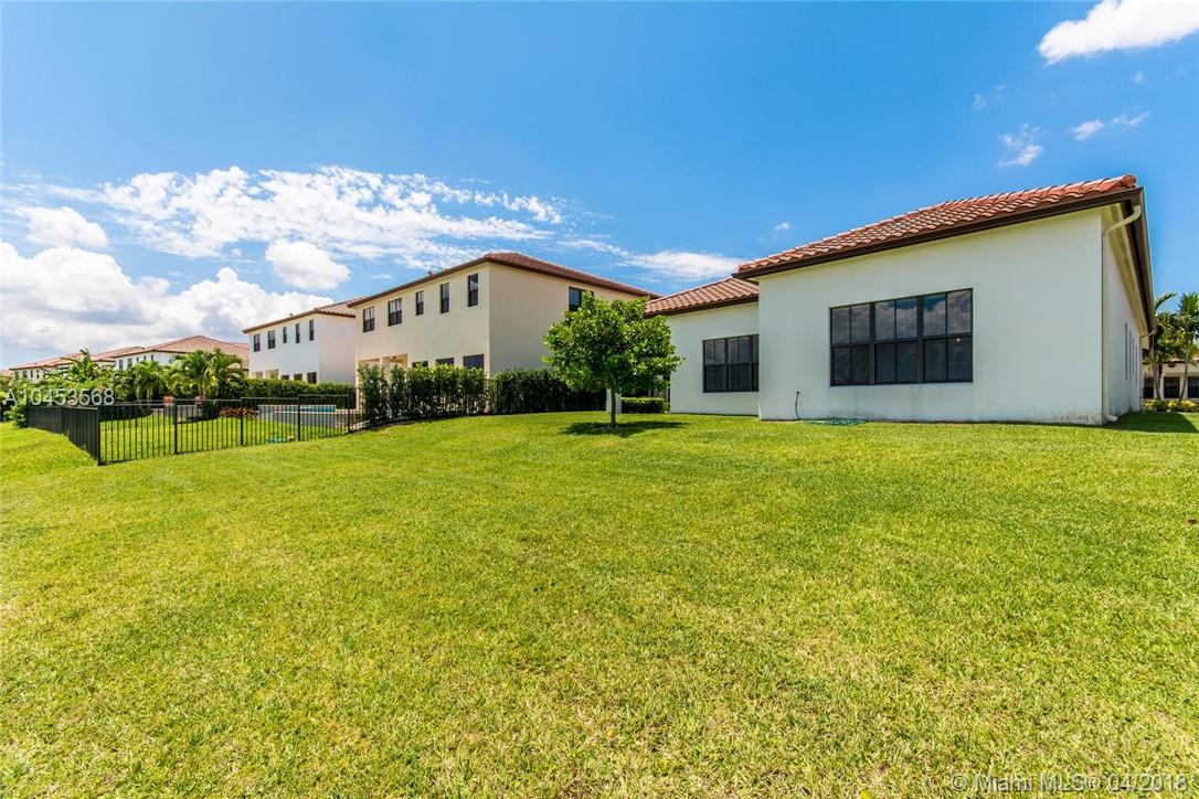 MONTERRA PLAT 175-155 B - Residential Lease