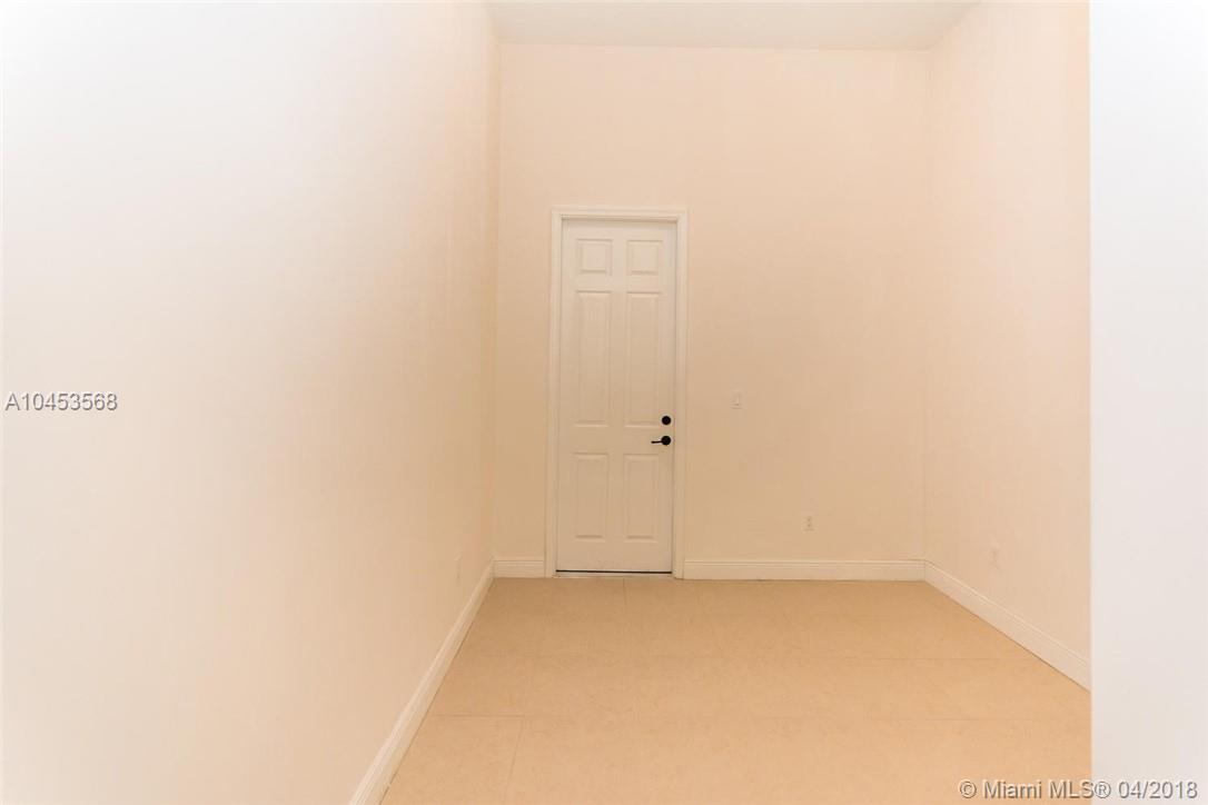 MONTERRA PLAT 175-155 B - Residential Lease