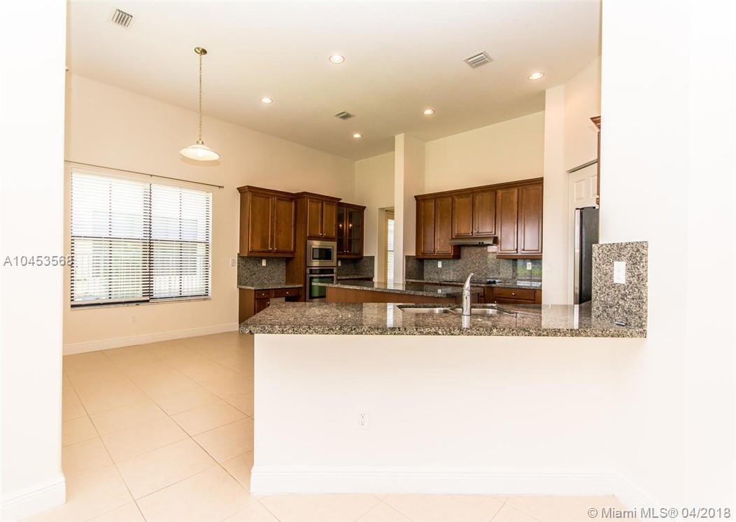 MONTERRA PLAT 175-155 B - Residential Lease