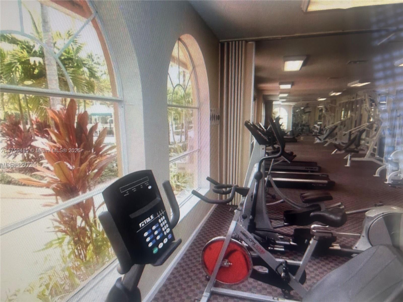 STERLING VILLAGES OF PALM - Residential Lease