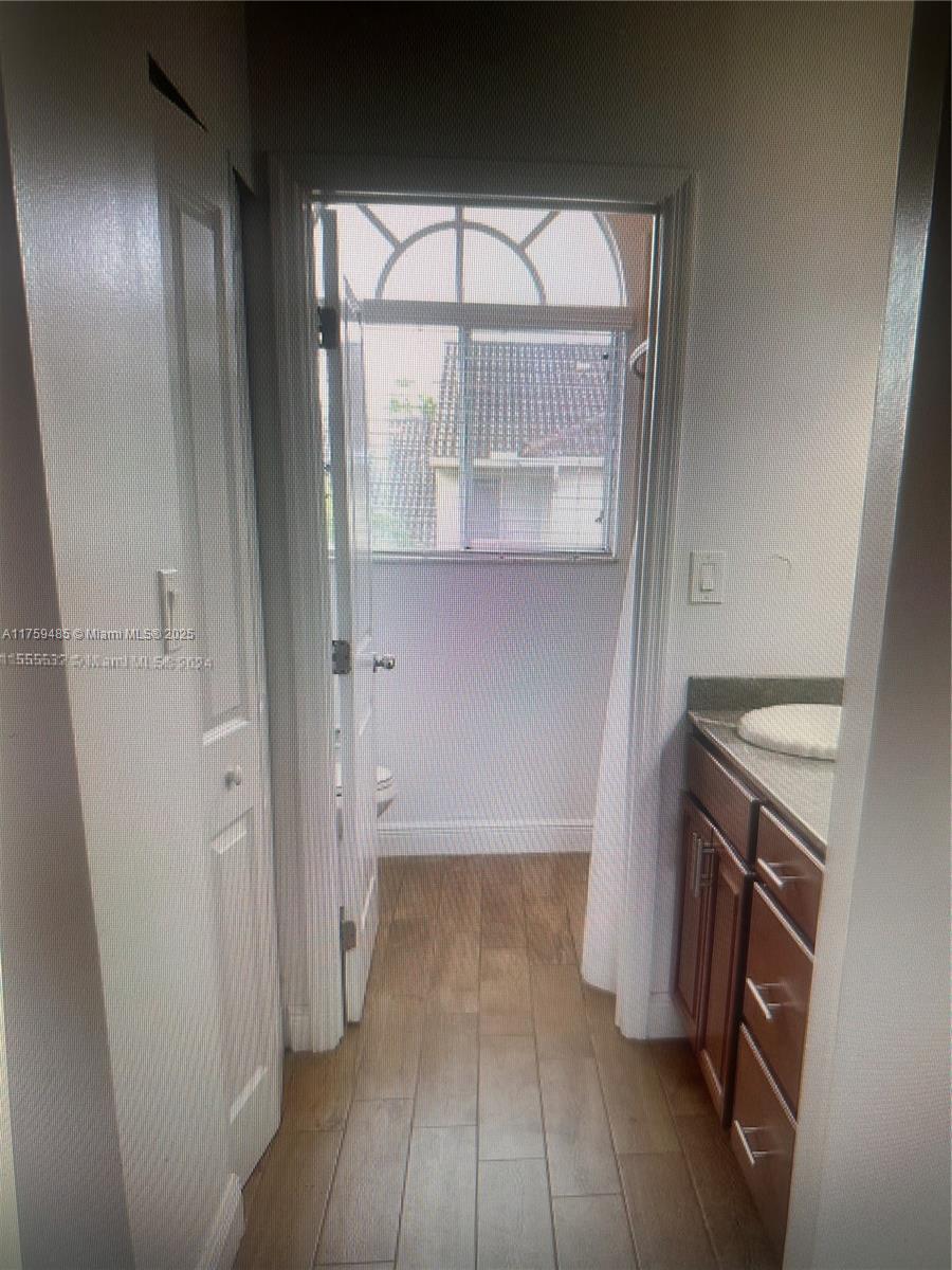 STERLING VILLAGES OF PALM - Residential Lease