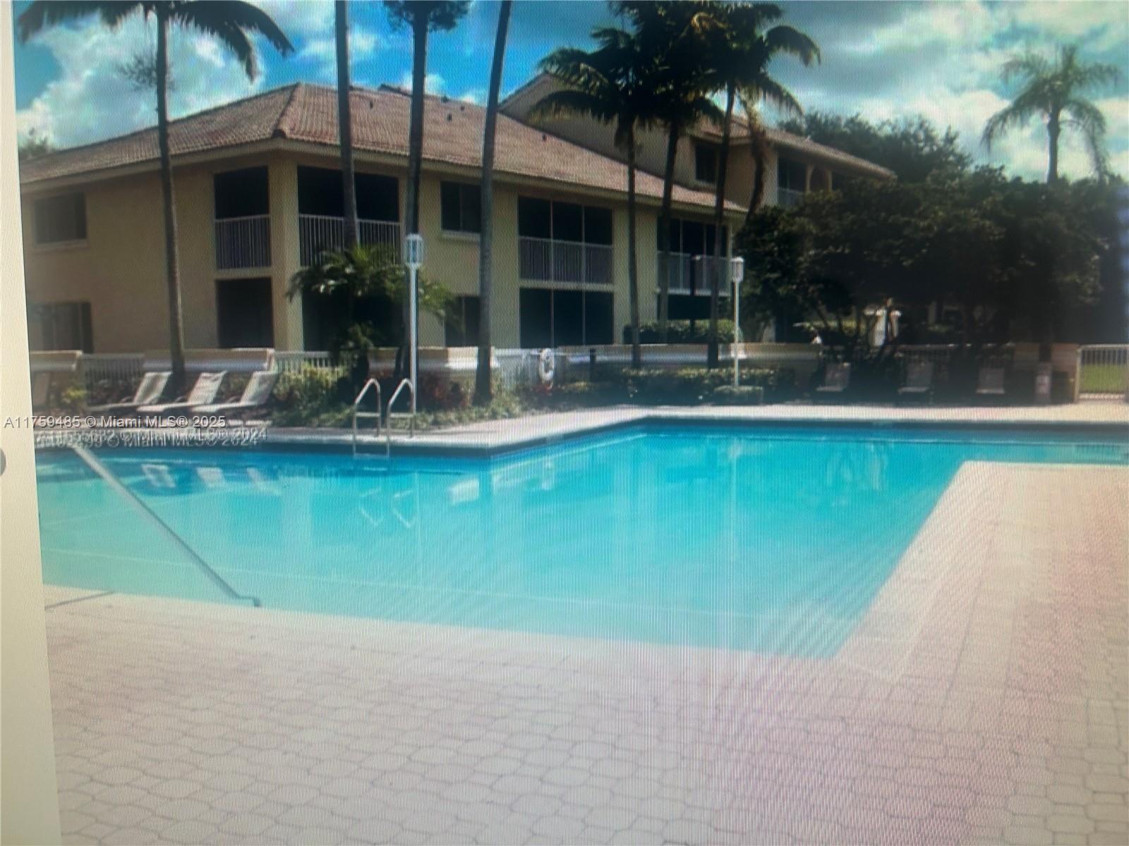 STERLING VILLAGES OF PALM - Residential Lease