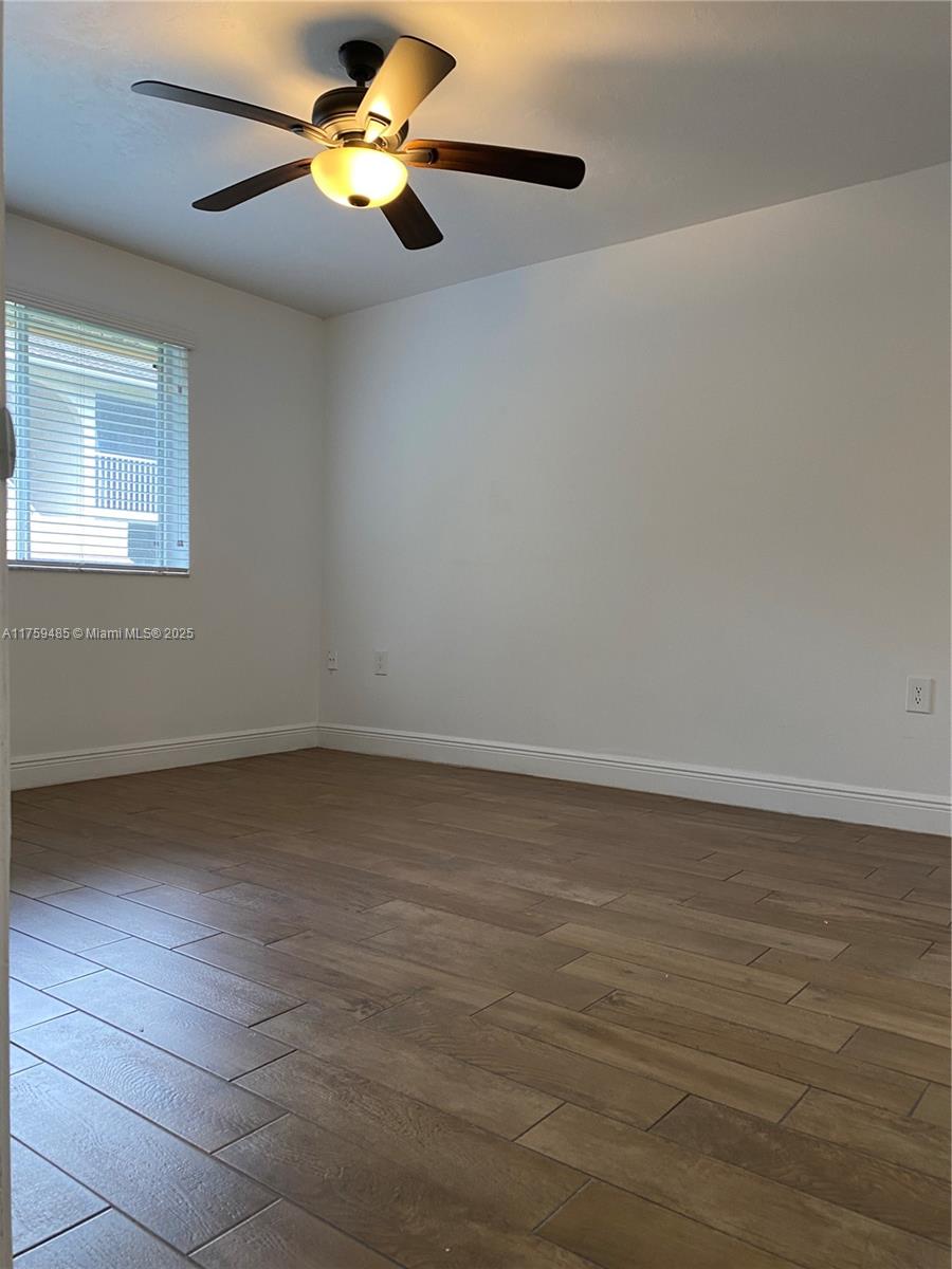 STERLING VILLAGES OF PALM - Residential Lease