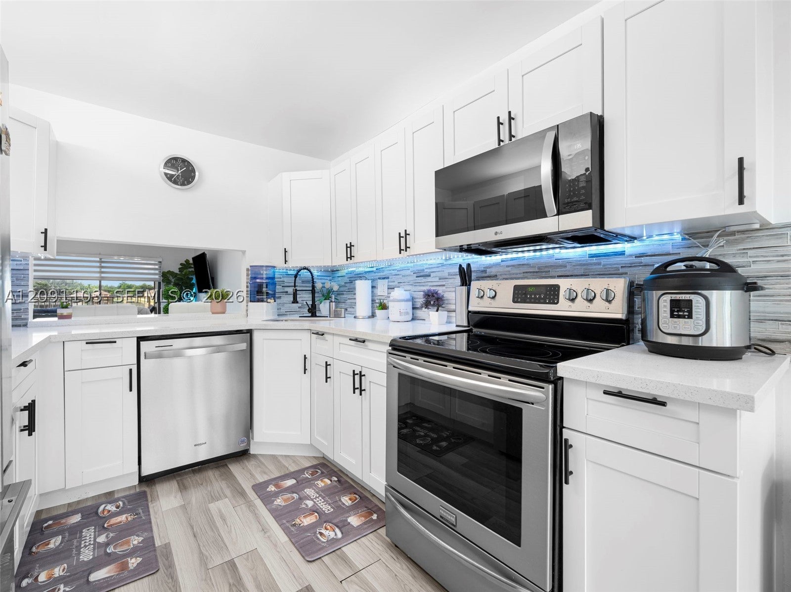 400 NW 214th St 203