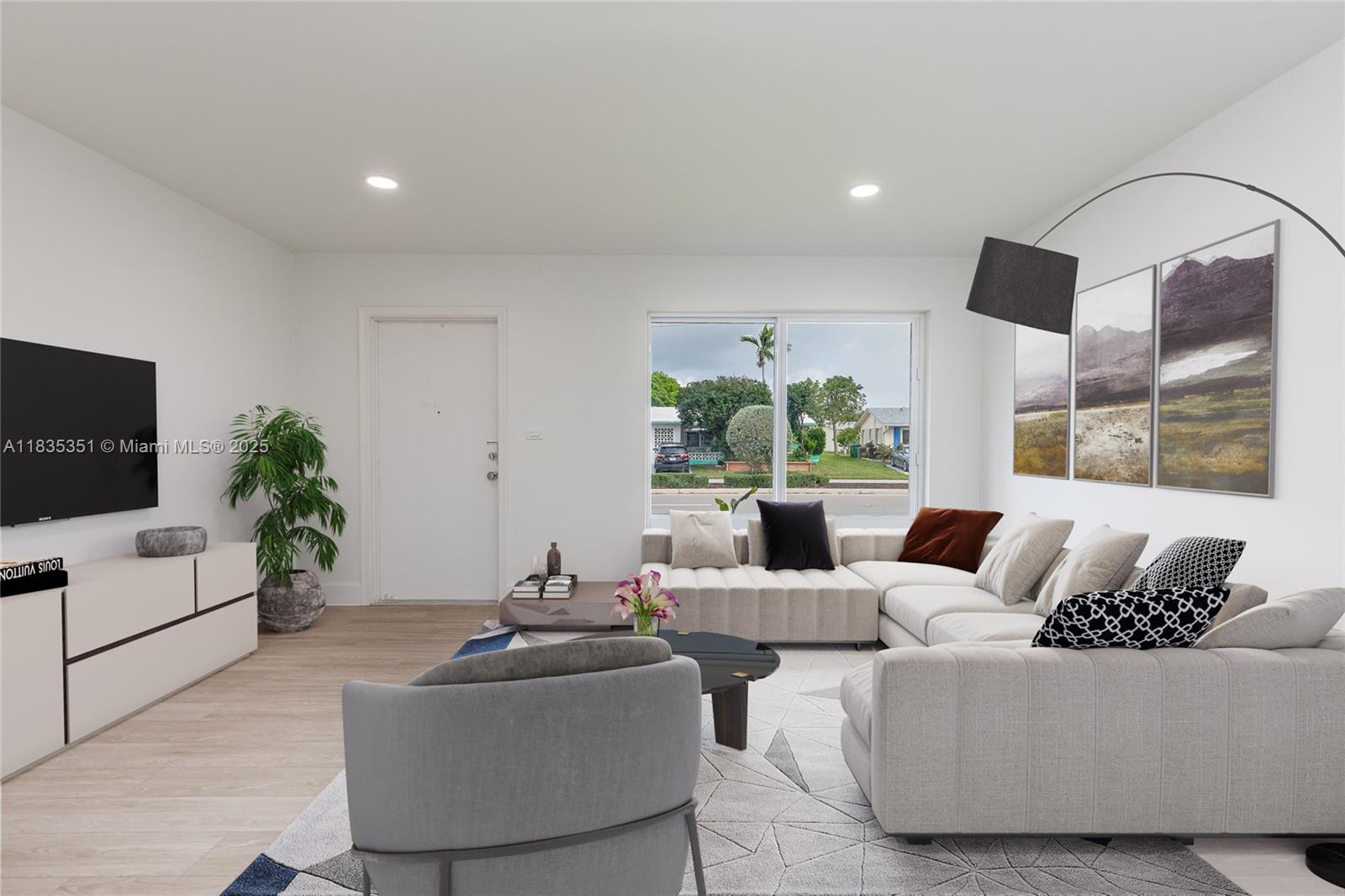 MAINLANDS OF TAMARAC LAKE - Residential