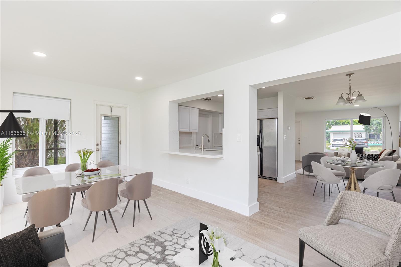 MAINLANDS OF TAMARAC LAKE - Residential