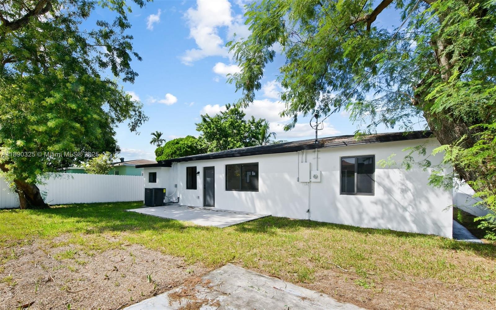 HOPPERS GARDEN - Residential