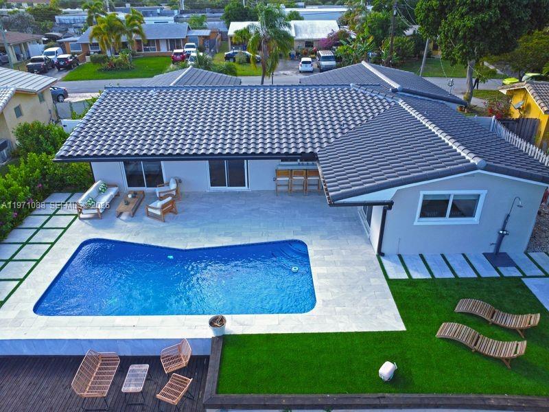 BOULEVARD PARK ISLES SEC - Residential