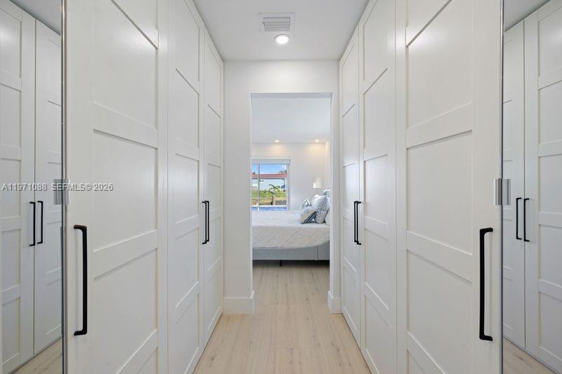 BOULEVARD PARK ISLES SEC - Residential