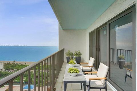 Photo of 1201 S Ocean Dr #2509S, Hollywood, FL 33019 (MLS # A11879395)