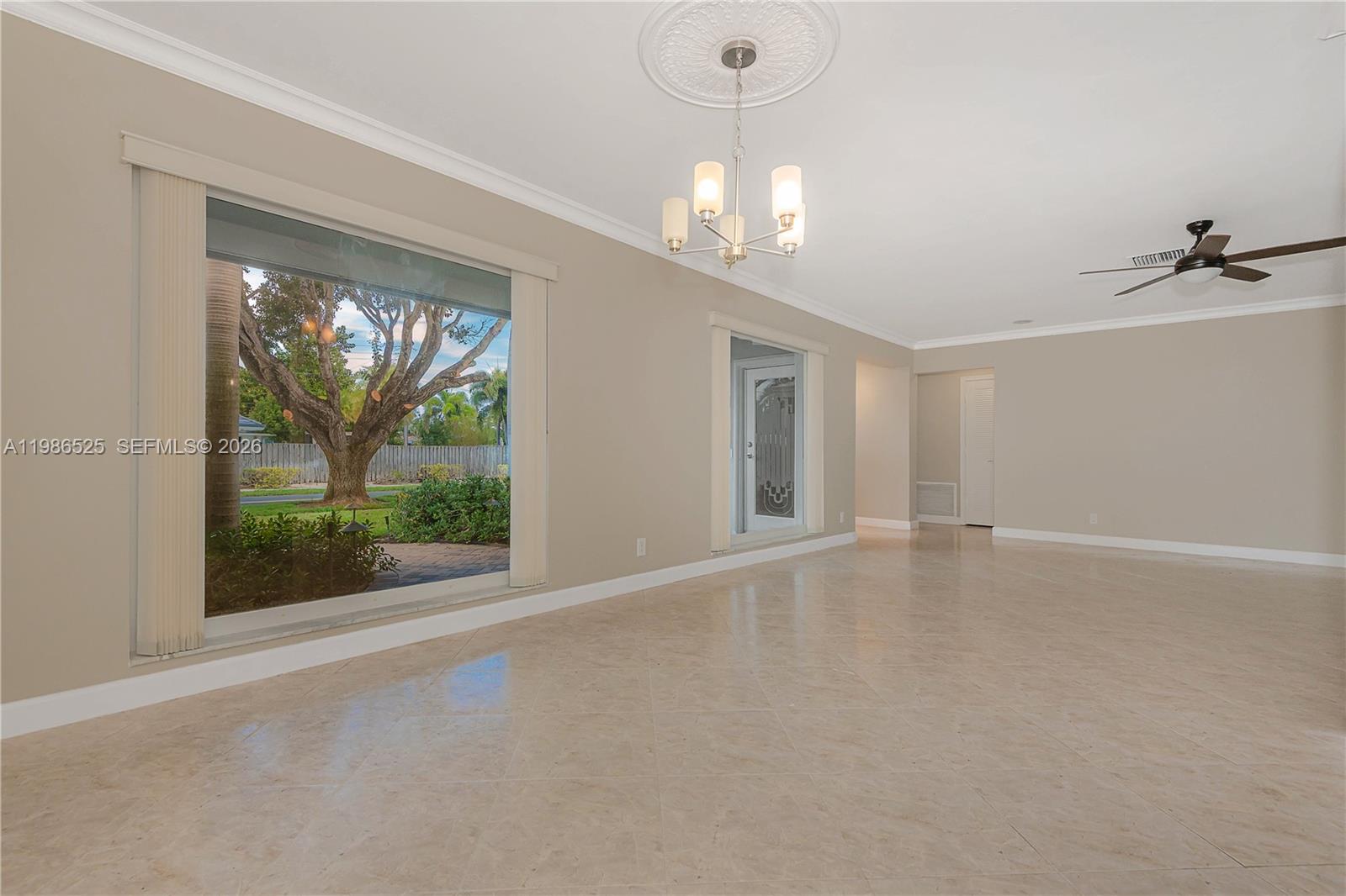 IMPERIAL POINT - Residential Lease