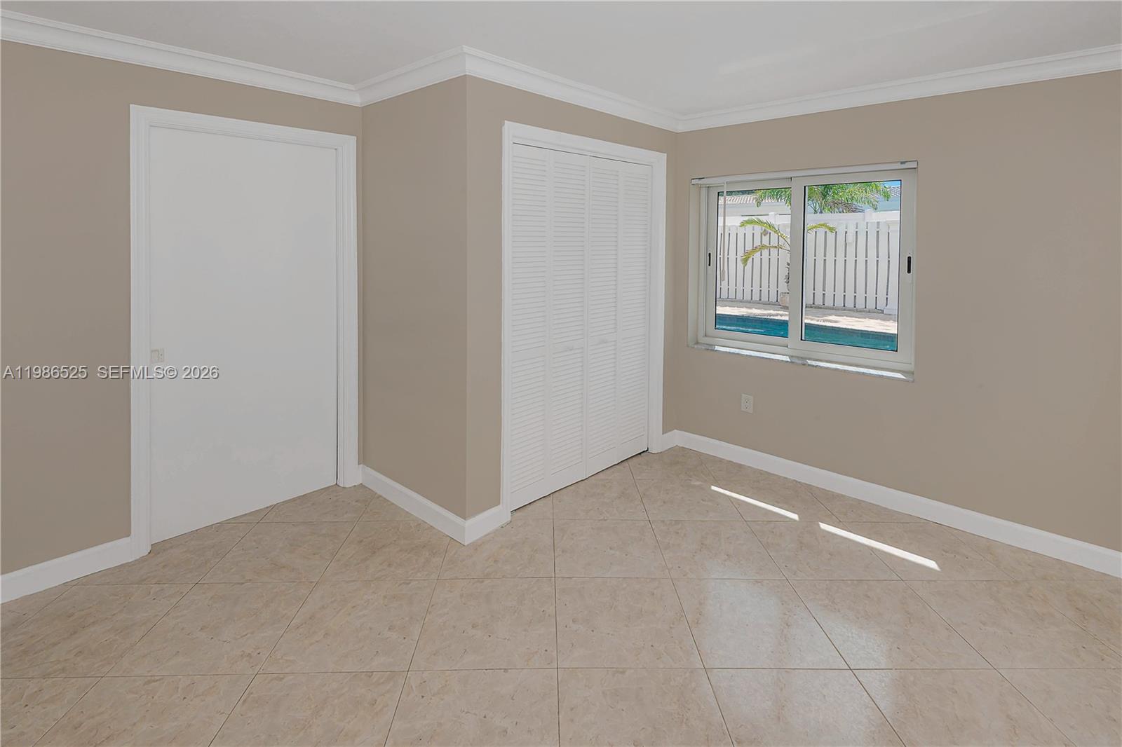 IMPERIAL POINT - Residential Lease