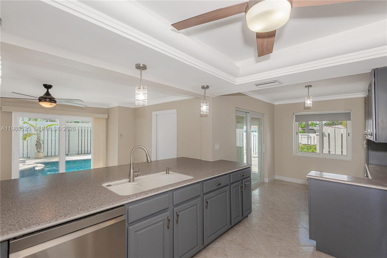 IMPERIAL POINT - Residential Lease