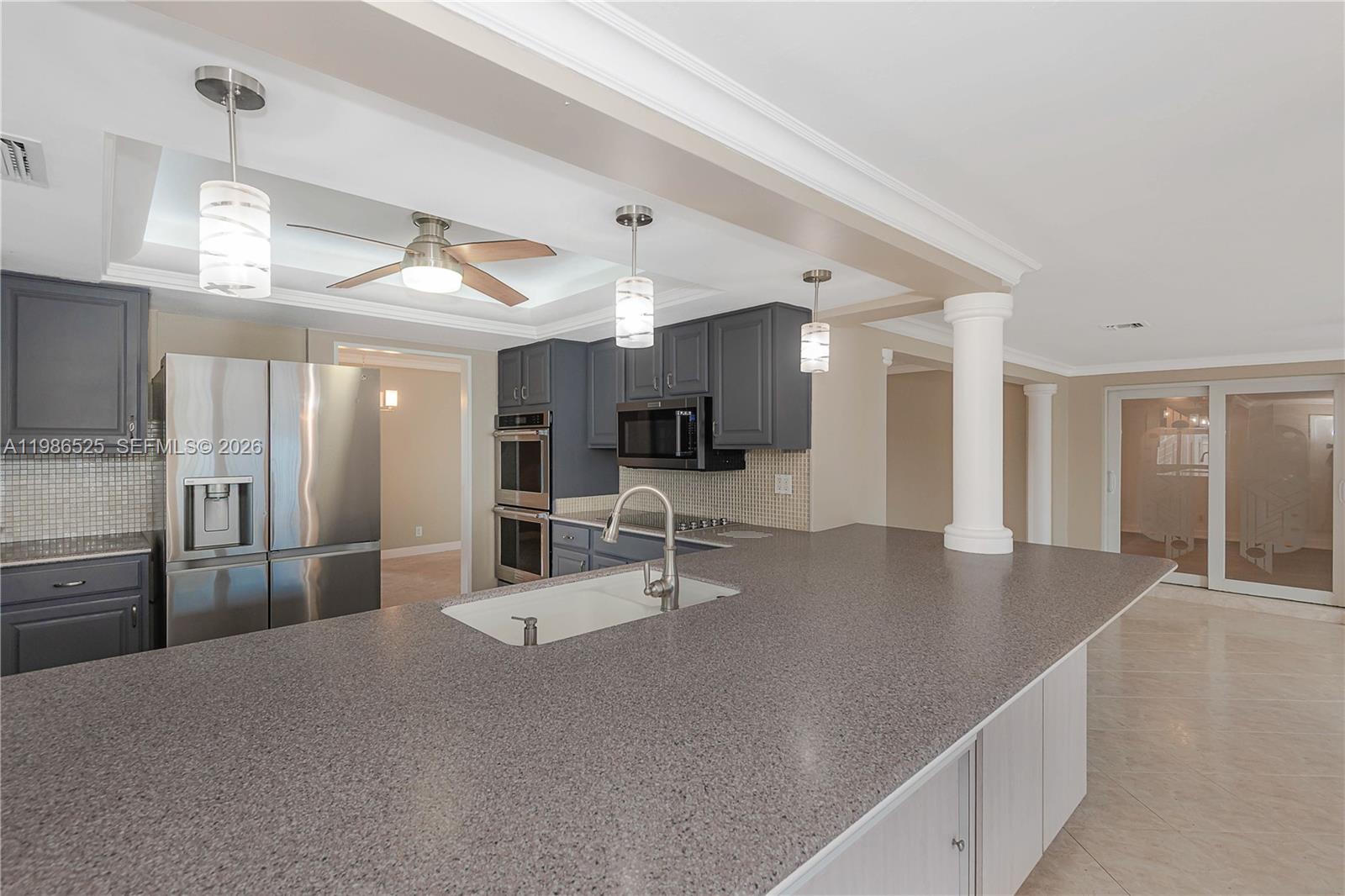 IMPERIAL POINT - Residential Lease