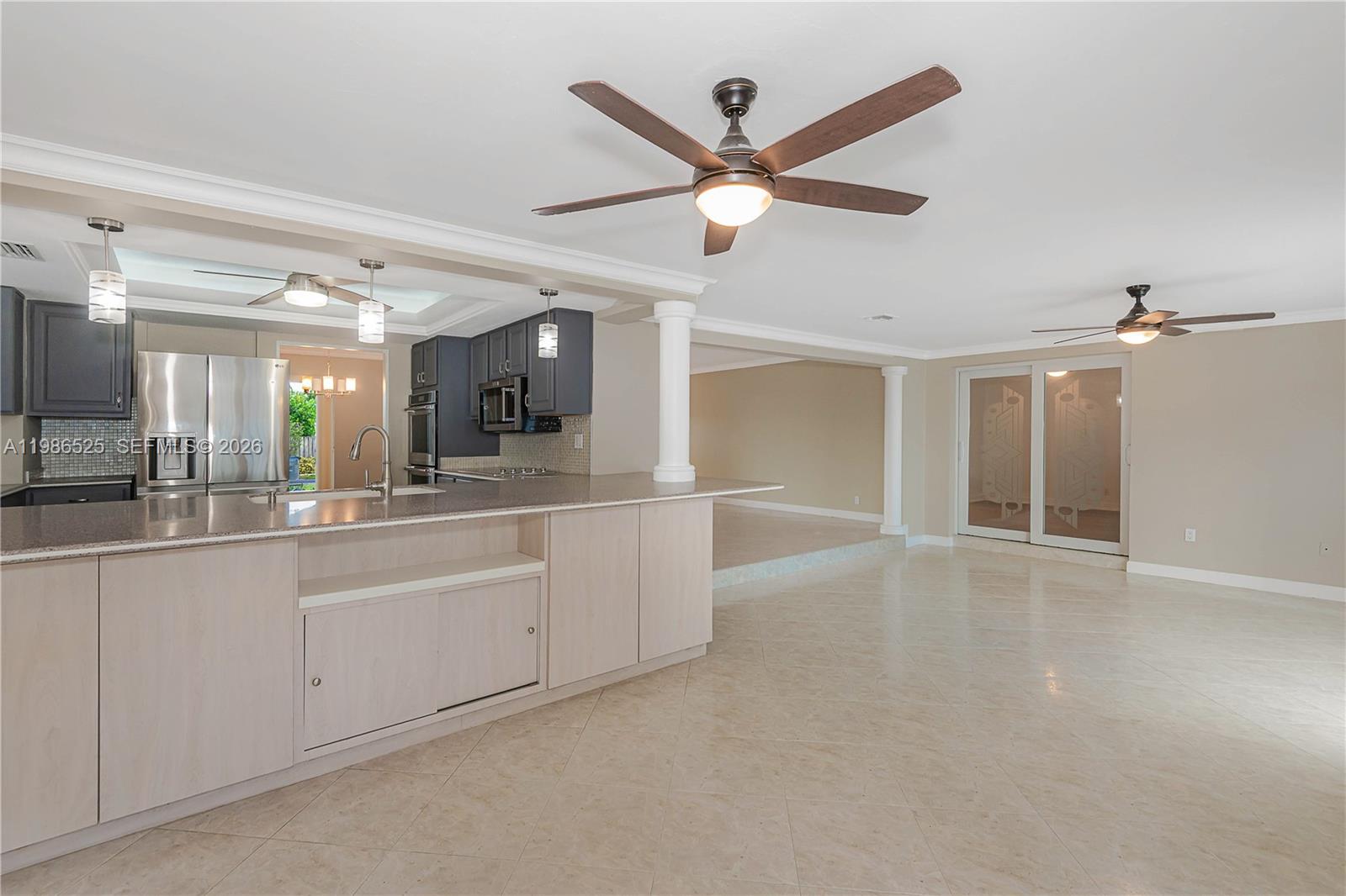 IMPERIAL POINT - Residential Lease