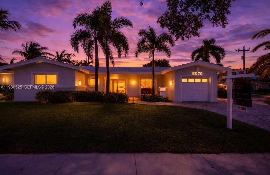 IMPERIAL POINT - Residential Lease