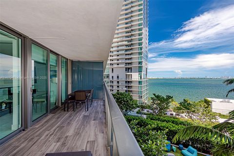 650 NE 32nd St 704 Miami FL 33137