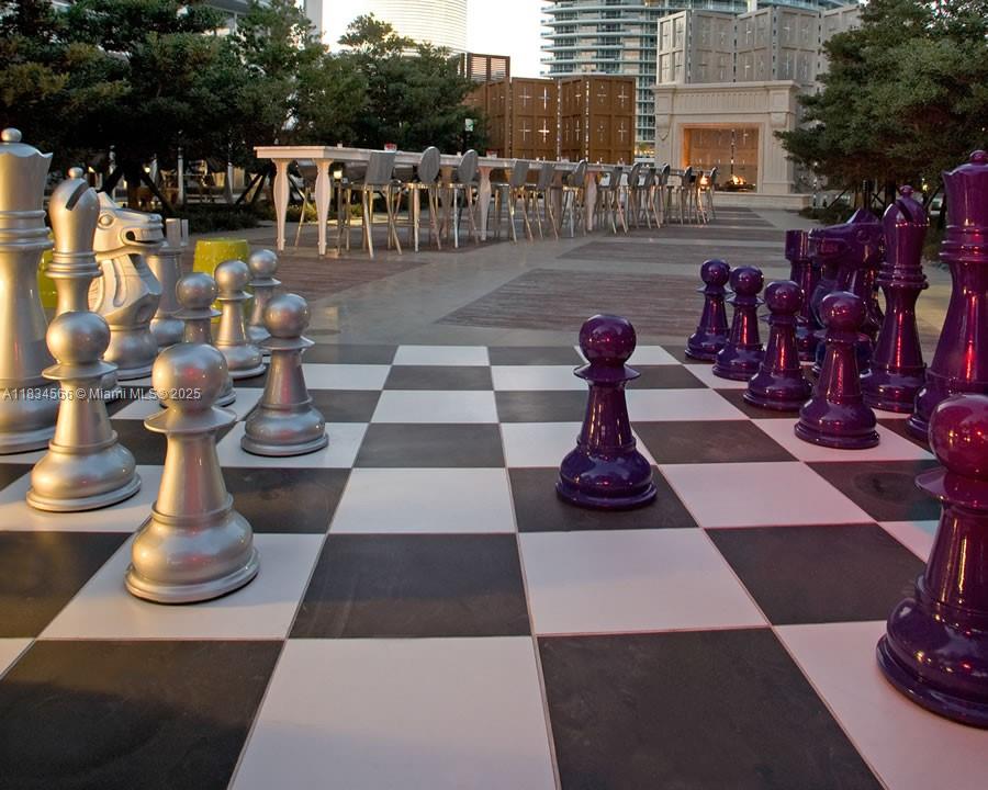 ICONBRICKELL CONDO NO 1 - Residential