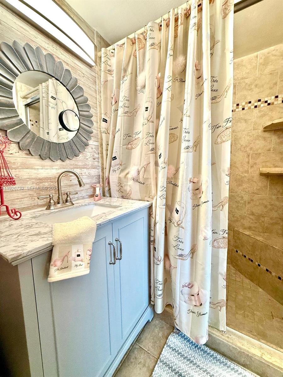 FAIRVIEW AT PEMBROKE POIN - Residential