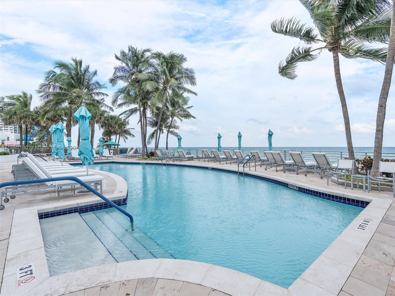 DIPLOMAT OCEANFRONT RESID - Residential