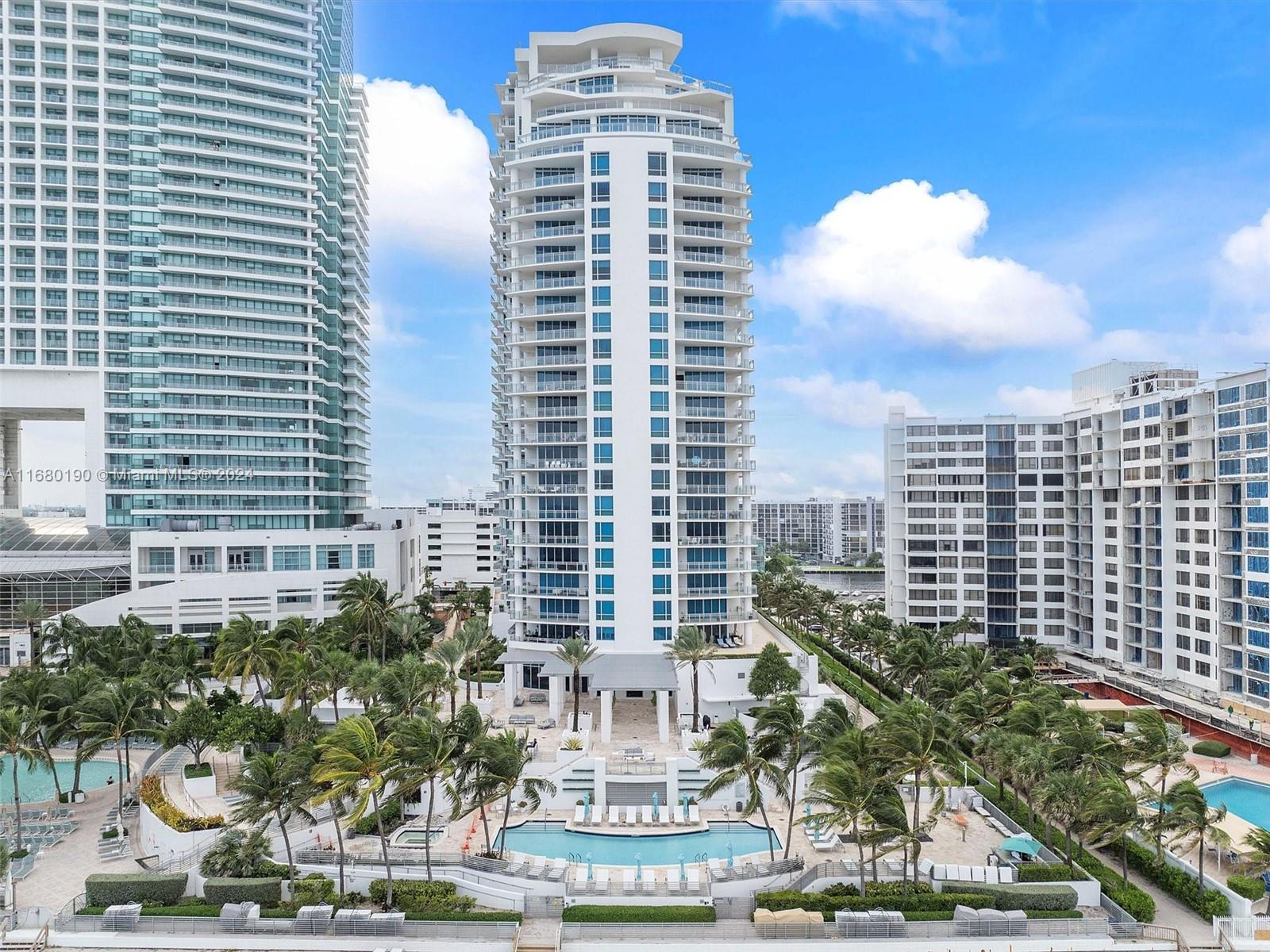 DIPLOMAT OCEANFRONT RESID - Residential