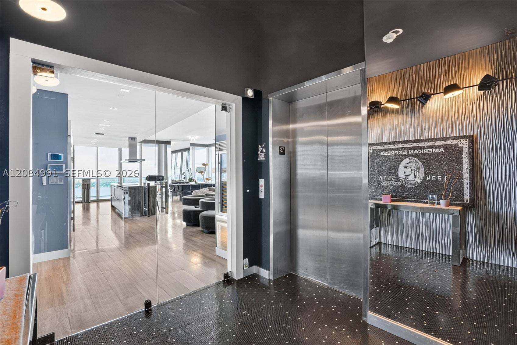 View photos, virtual tours, details... 2020 N Bayshore Dr 3708