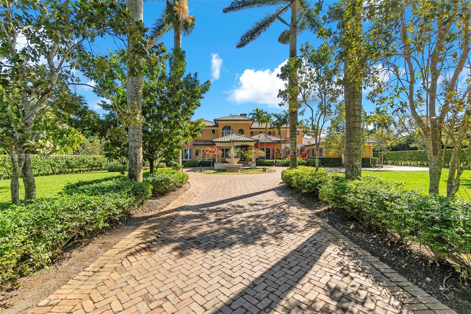 Redlands - Residential