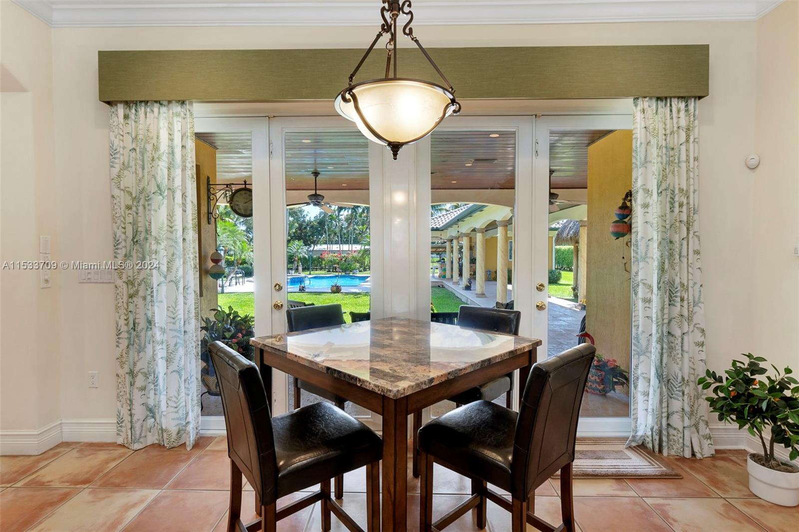 Redlands - Residential