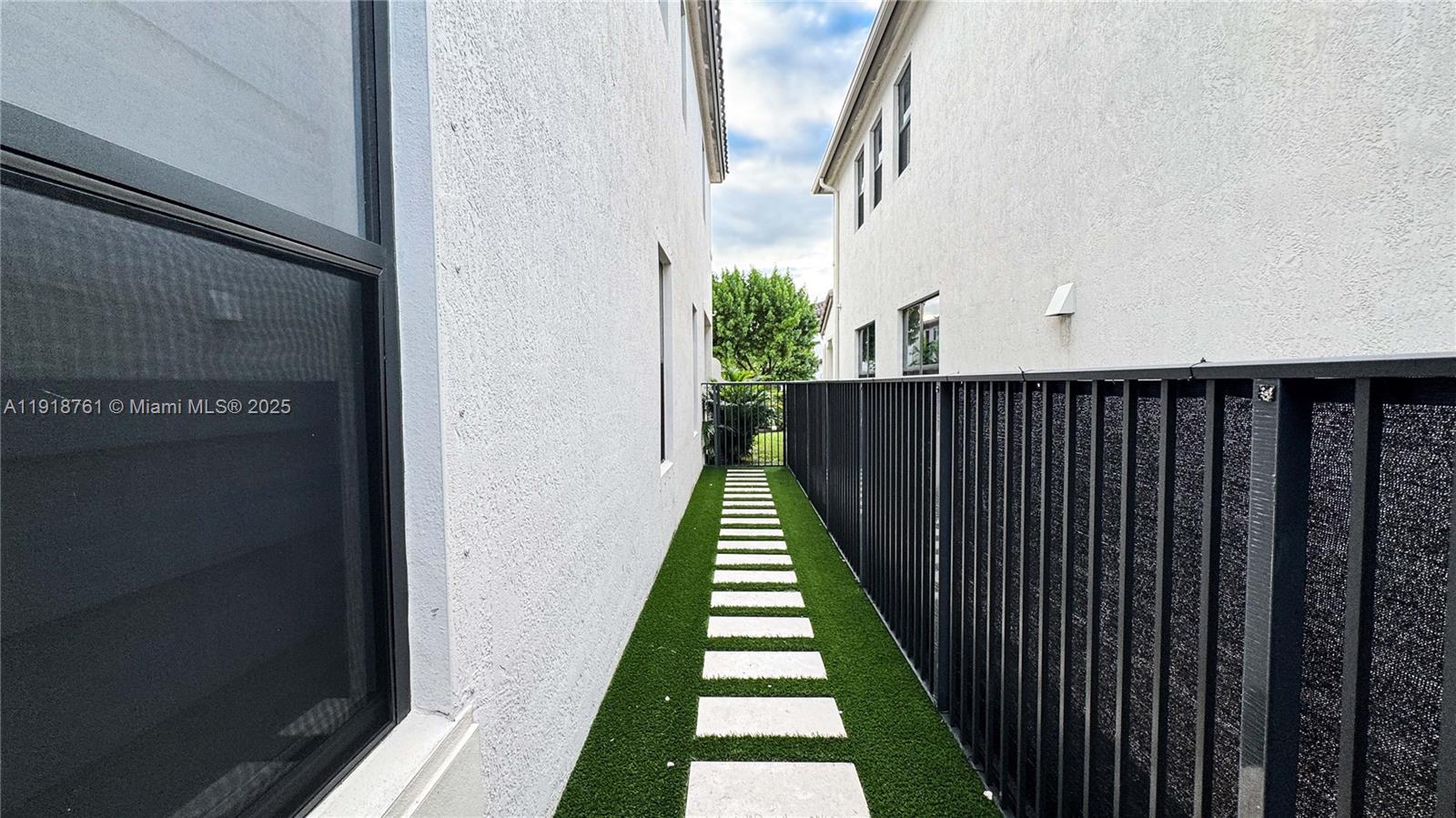 BONTERRA - Residential Lease