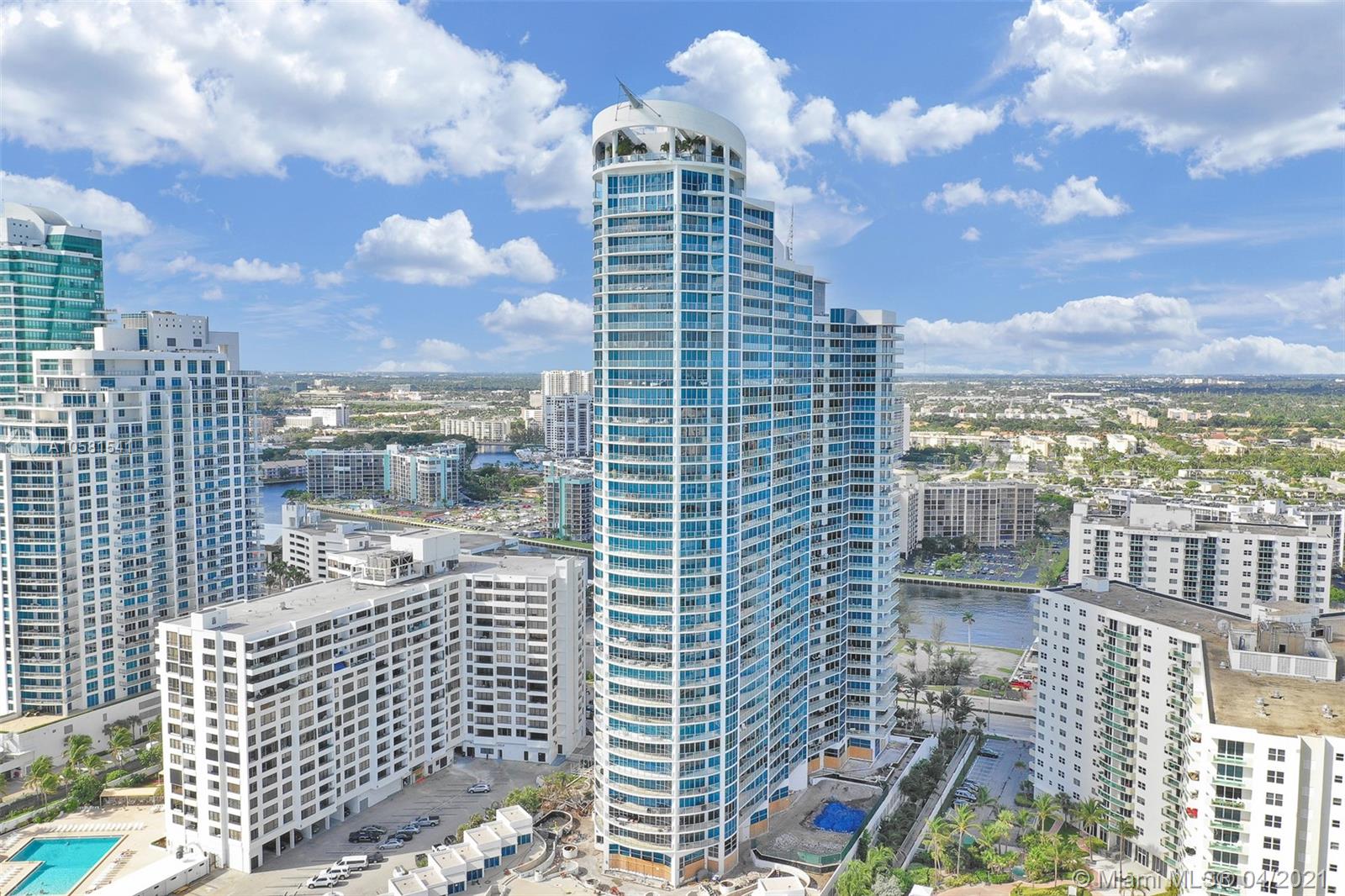 OCEAN PALMS CONDO - Residential