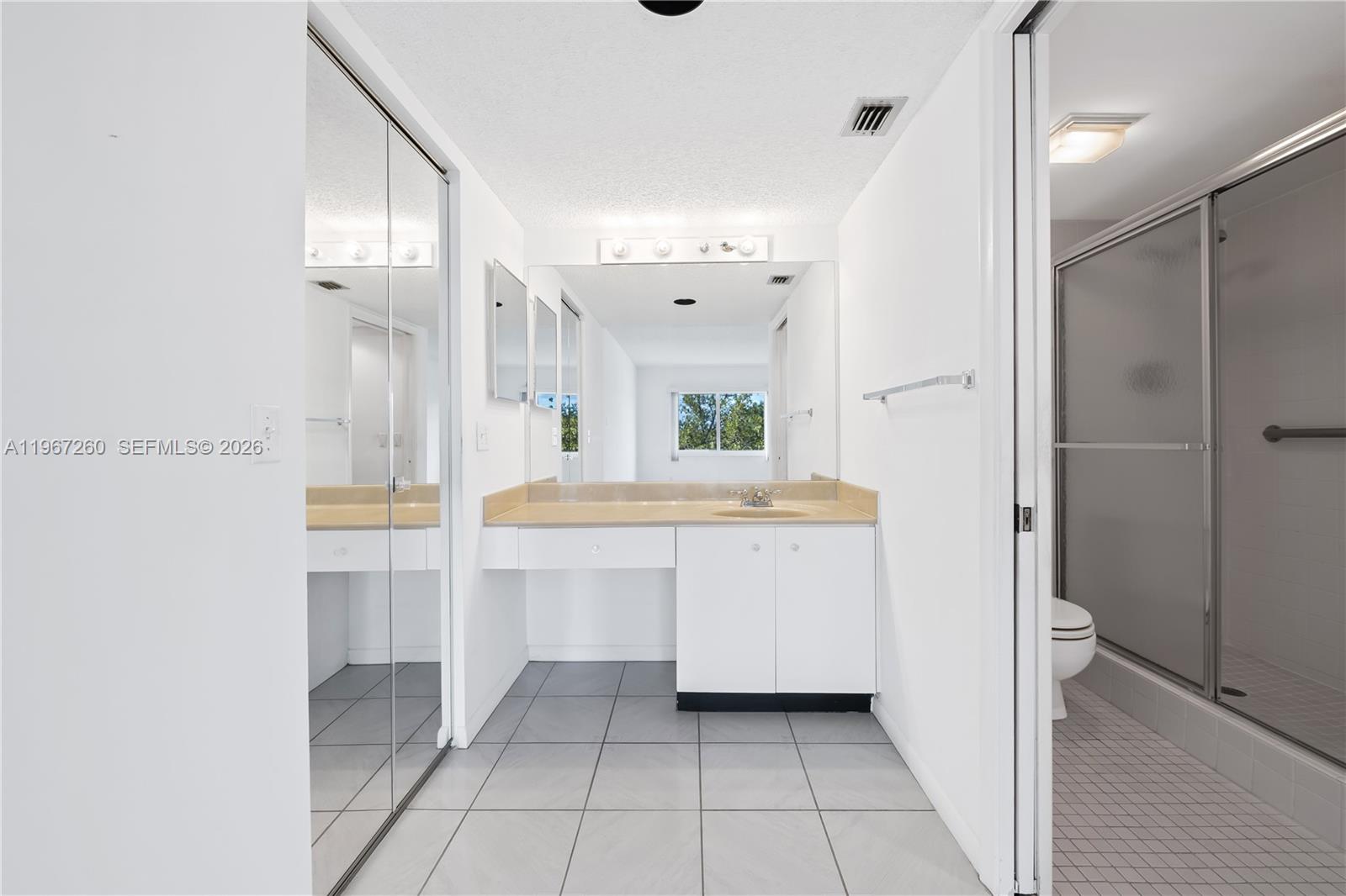 CAMBRIDGE AT CENTURY VILL - Residential