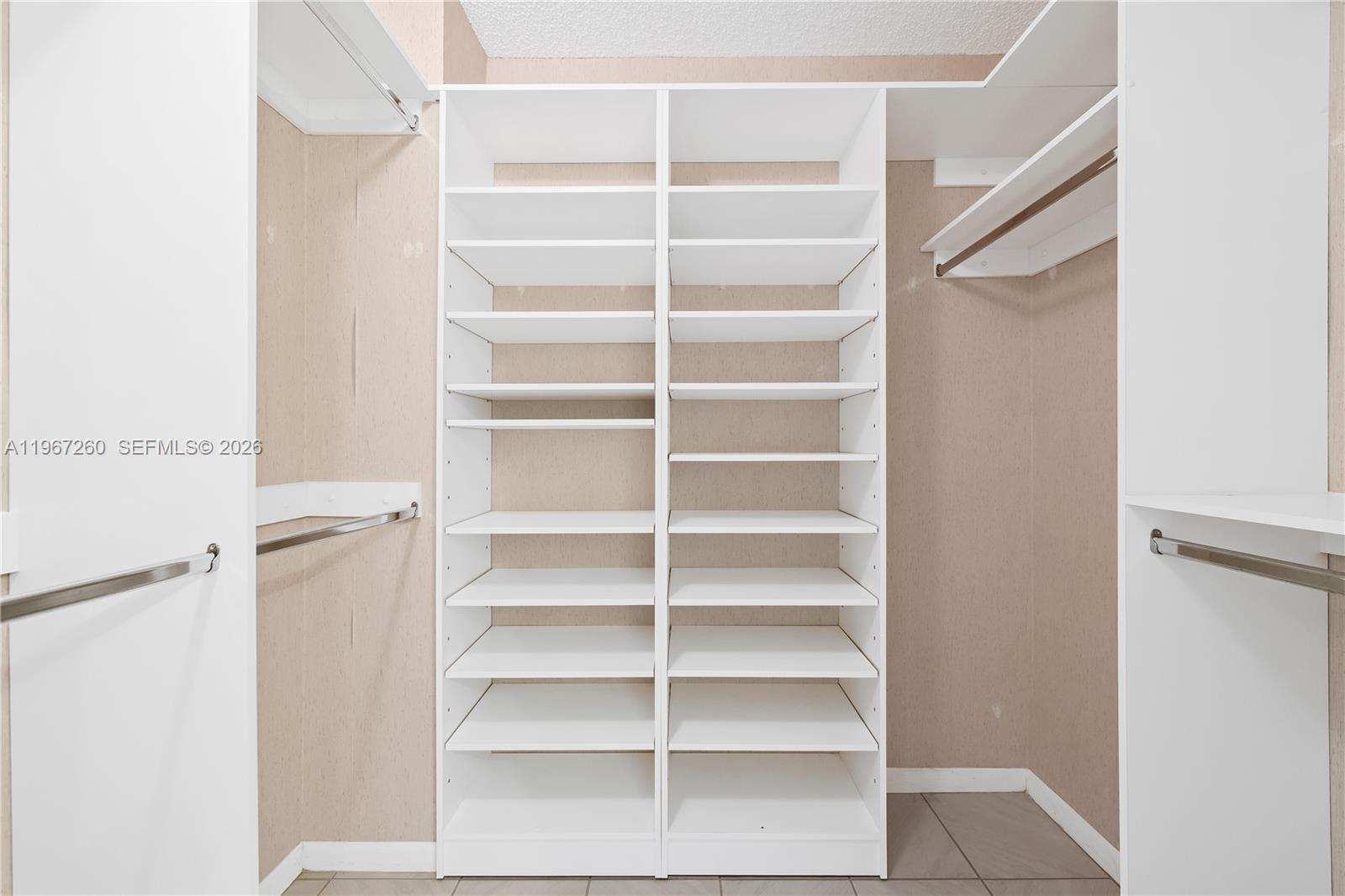 CAMBRIDGE AT CENTURY VILL - Residential