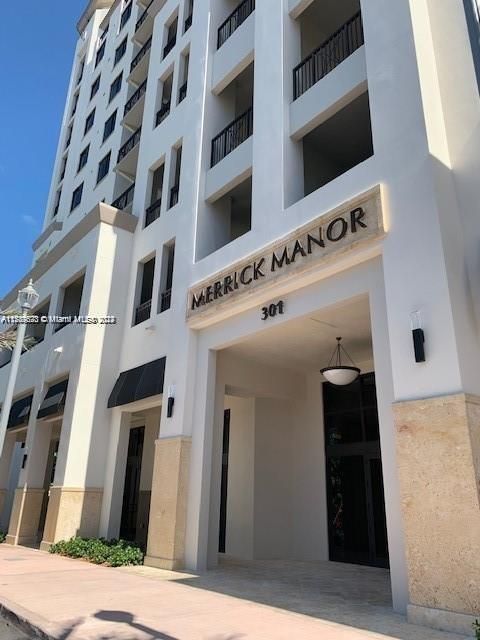301 Altara Ave 608 Coral Gables FL 33146