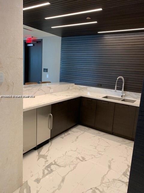 Merrick Manor - Residential