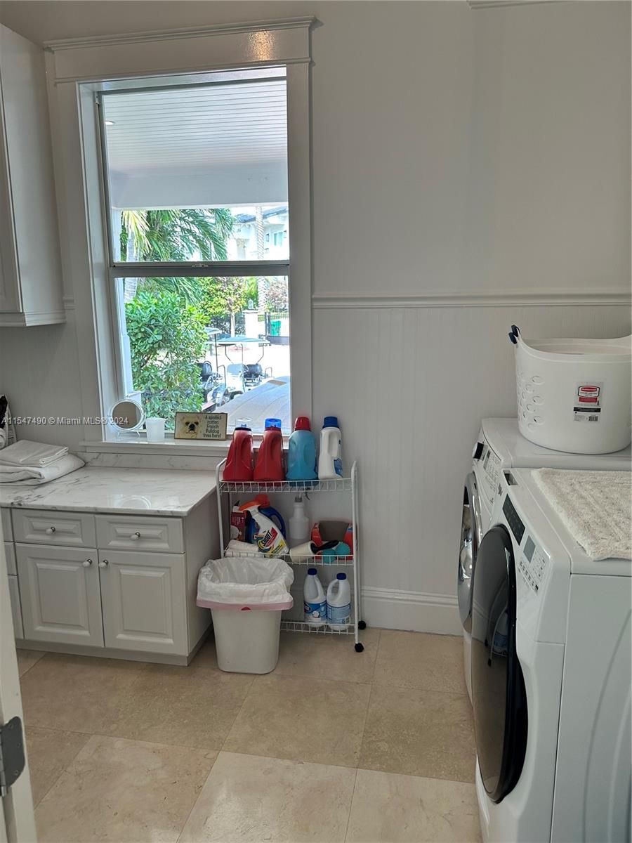 TROPICAL ISLE HOMES SUB 4 - Residential