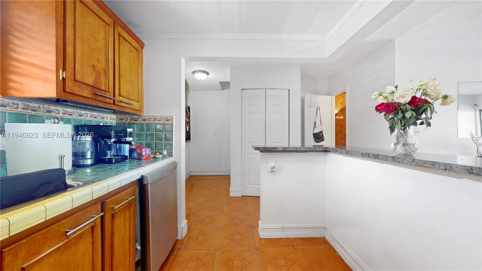 THE BEACH CLUB FONTAINEBL - Residential