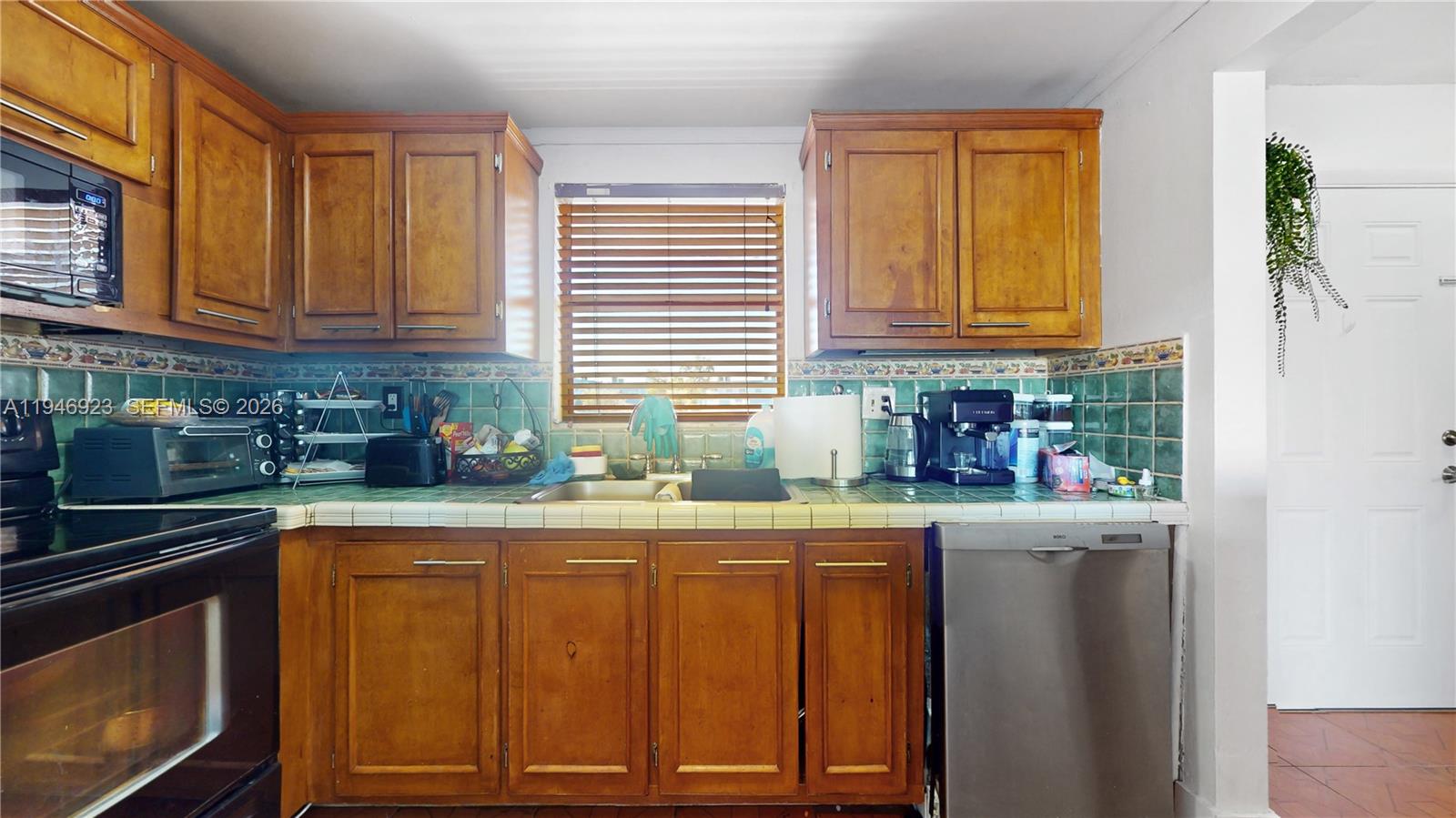 THE BEACH CLUB FONTAINEBL - Residential