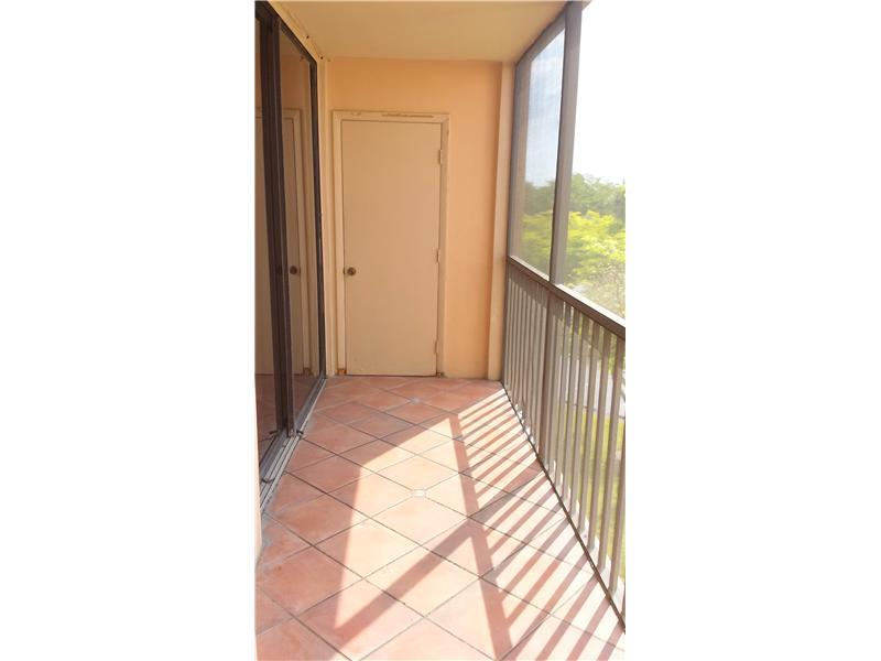 HORIZONS WEST CONDO #9 - Residential Lease