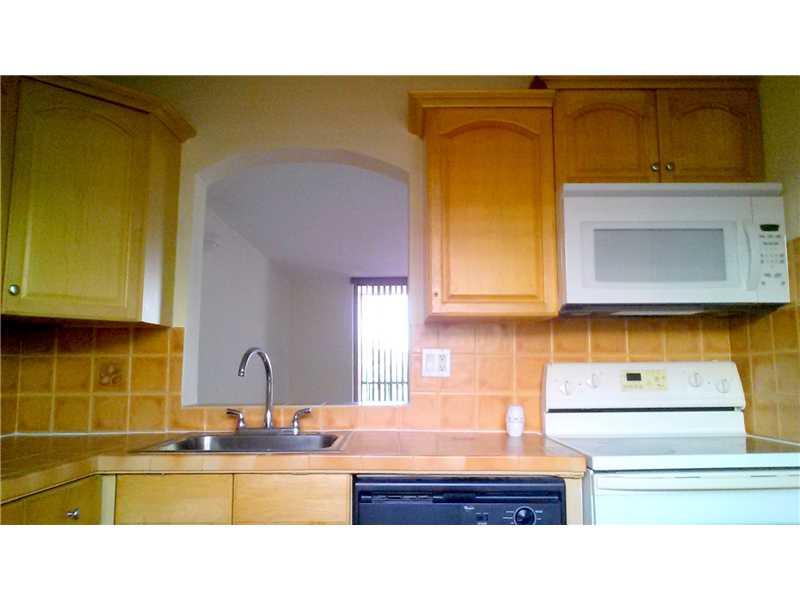 HORIZONS WEST CONDO #9 - Residential Lease