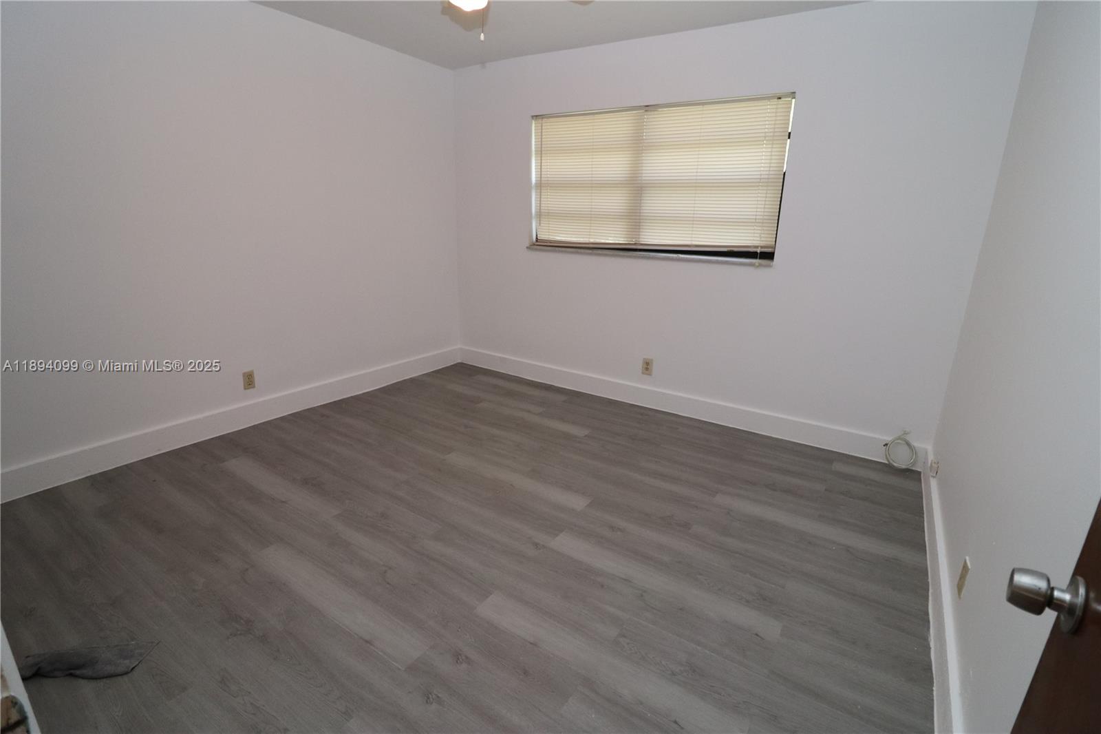 DIXIE GARDENS - Residential Lease
