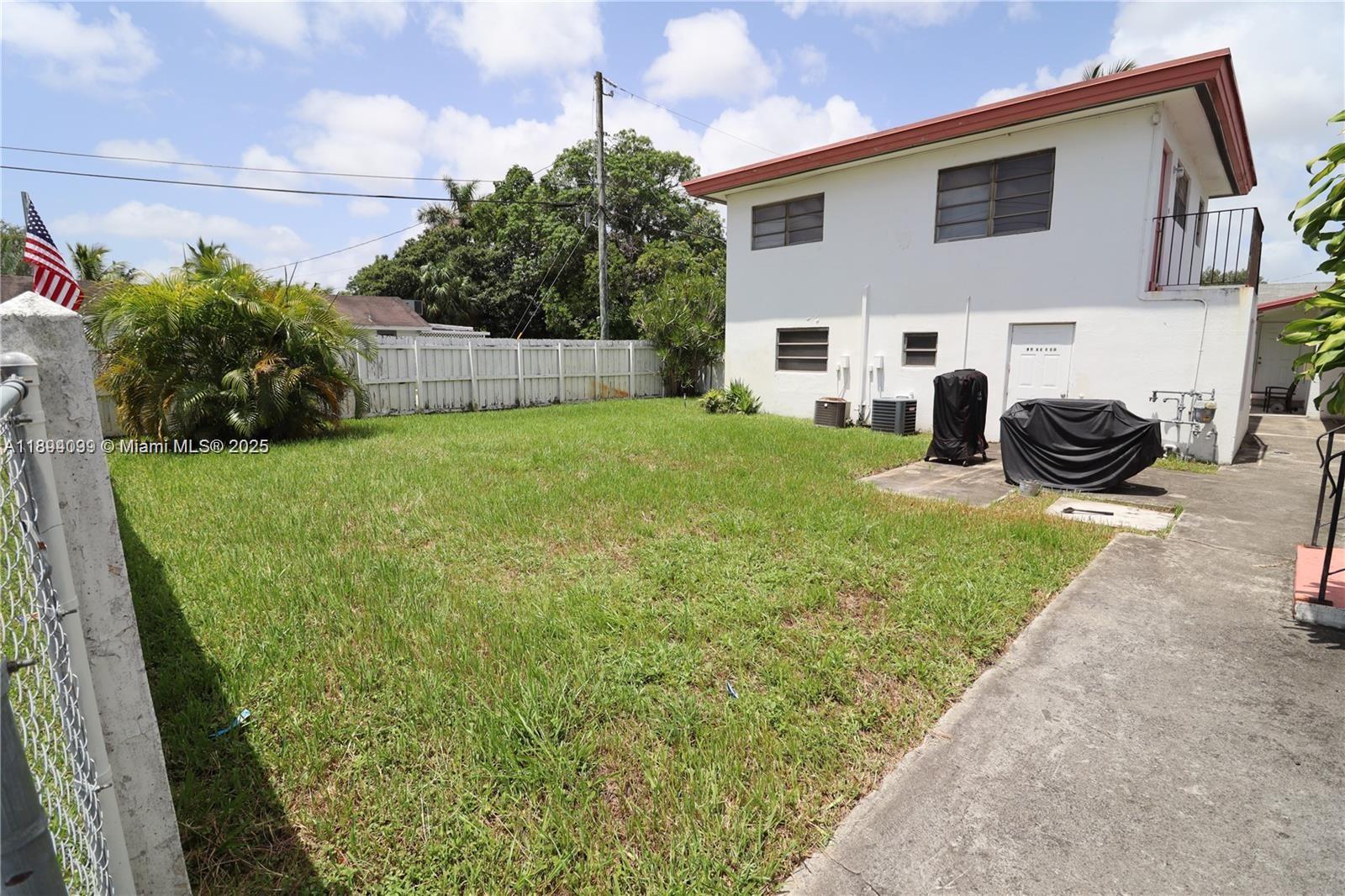DIXIE GARDENS - Residential Lease