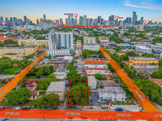 329 SW 11TH AVE, MIAMI, FL 33130 - Image 7d87b8596dae7a0992246edacb2e621e/2803909549