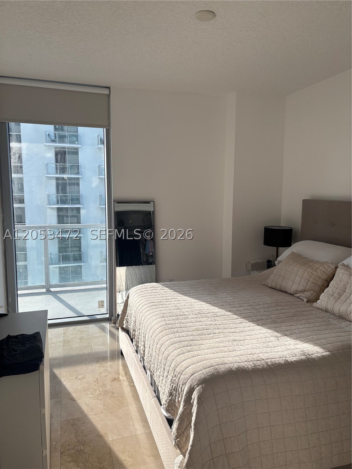 1050 Brickell Ave 2910, Miami FL 33131