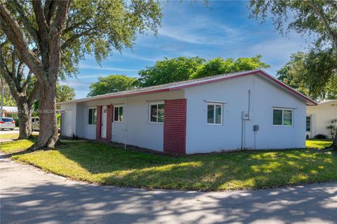 A home in Deerfield Beach