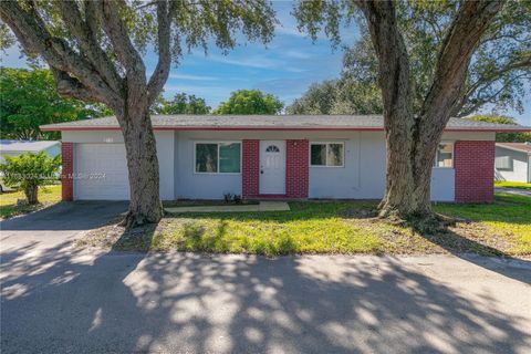2510 SW Natura Blvd Deerfield Beach FL 33441