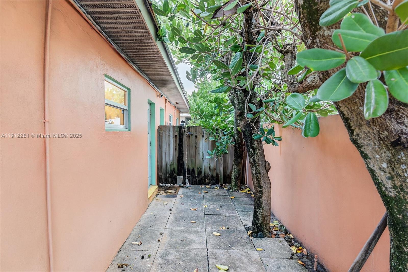 GOLDEN SHORES CONDO - Residential Lease